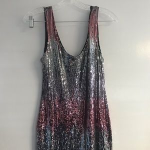 Sleevelsss mini sequin dress